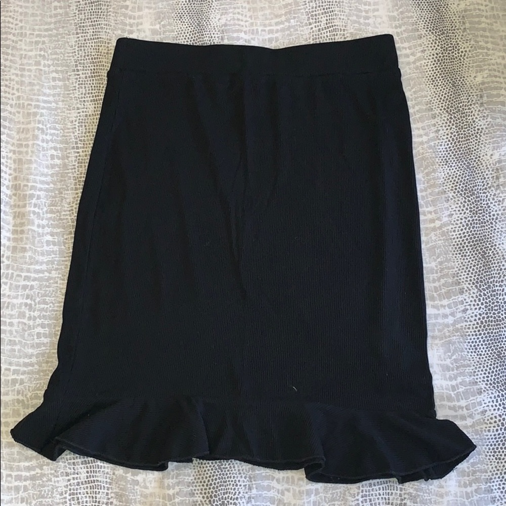 Black skirt